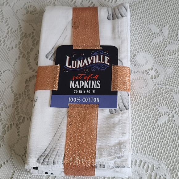 Ghost Napkins - Picture 2 of 3